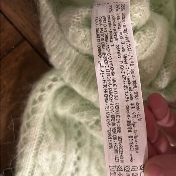 Zara Mint Green Alpaca Wool Blend Cropped Cable Knit Cropped Sweater Size Medium - Picture 8 of 10